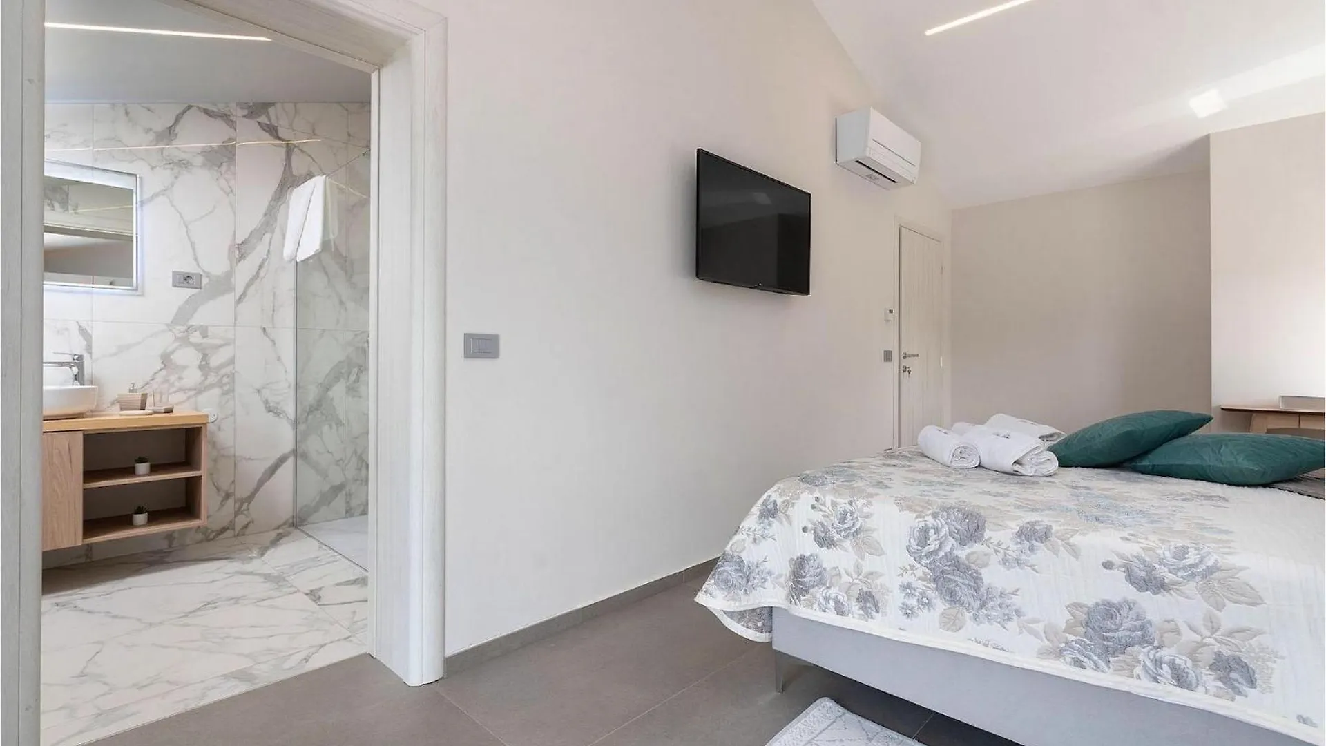 Villa Fabris Danjeli 0*,